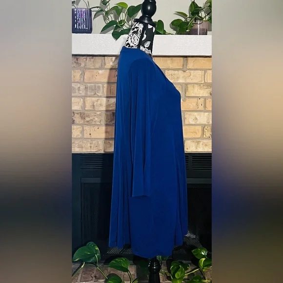 Avenue 3/4 sleeves Royal blue size L NWOT - Picture 4 of 9